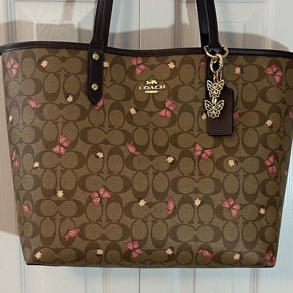 Coach Reversable City Tote Tan and Pink Butterfly